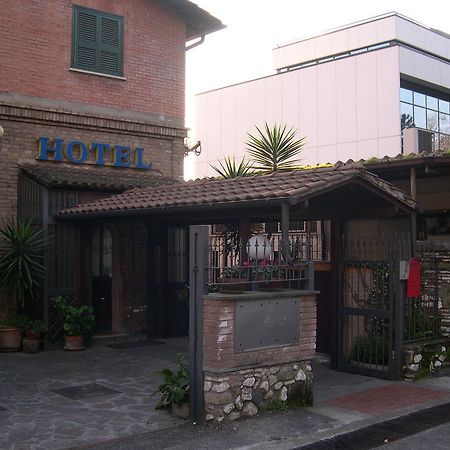 Hotel Fidene Roma Exterior foto