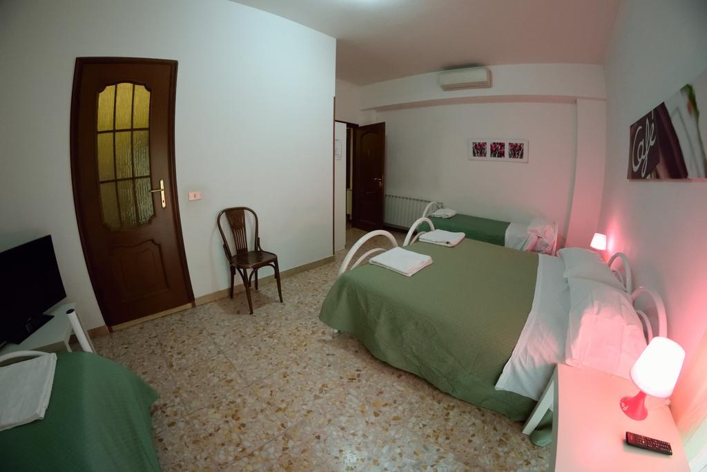 Hotel Fidene Roma Exterior foto
