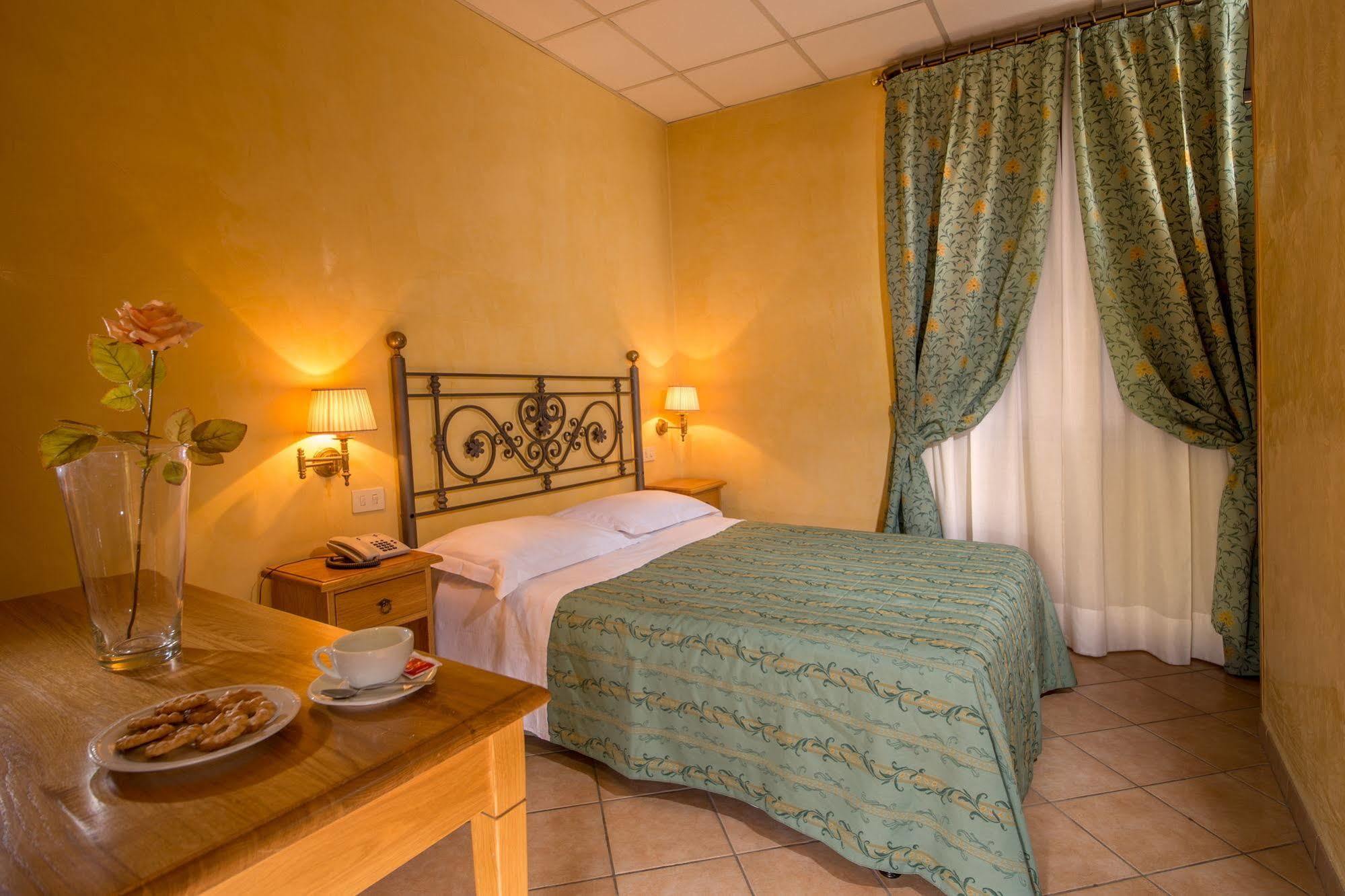 Hotel Fidene Roma Exterior foto